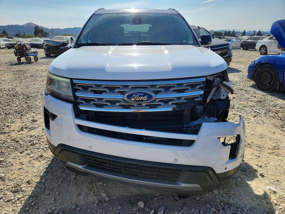 Photo 5 from auction – 2018 FORD EXPLORER with VIN 1FM5K7D87JGB39474
