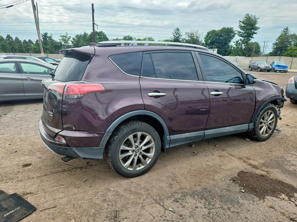 Foto 3 de la subasta – 2016 TOYOTA RAV4 con VIN 2T3DFREV6GW493858