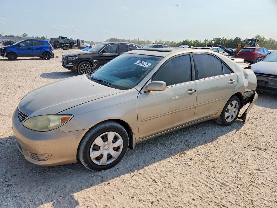 TOYOTA CAMRY 2005 with VIN 4T1BF32K85U083843 - Photo from auction