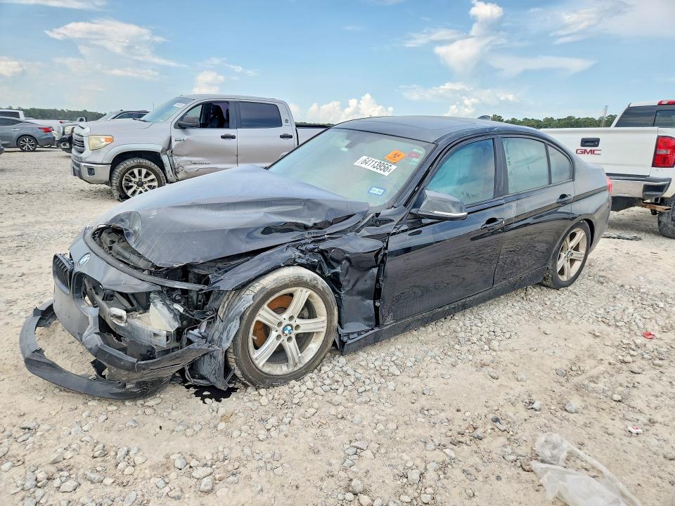 BMW 320 2015 with VIN WBA3B1C57FP831836 - Photo from auction