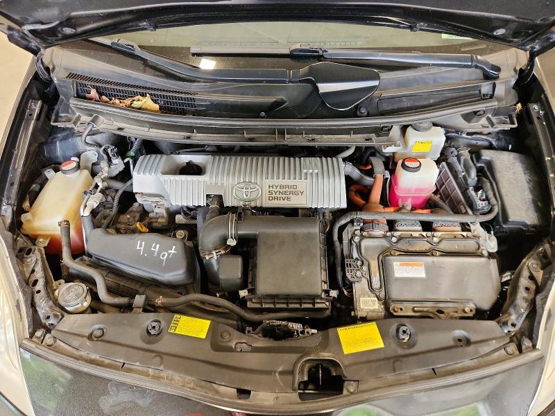 Photo 11 from auction – 2015 TOYOTA PRIUS with VIN JTDKN3DU8F0394672