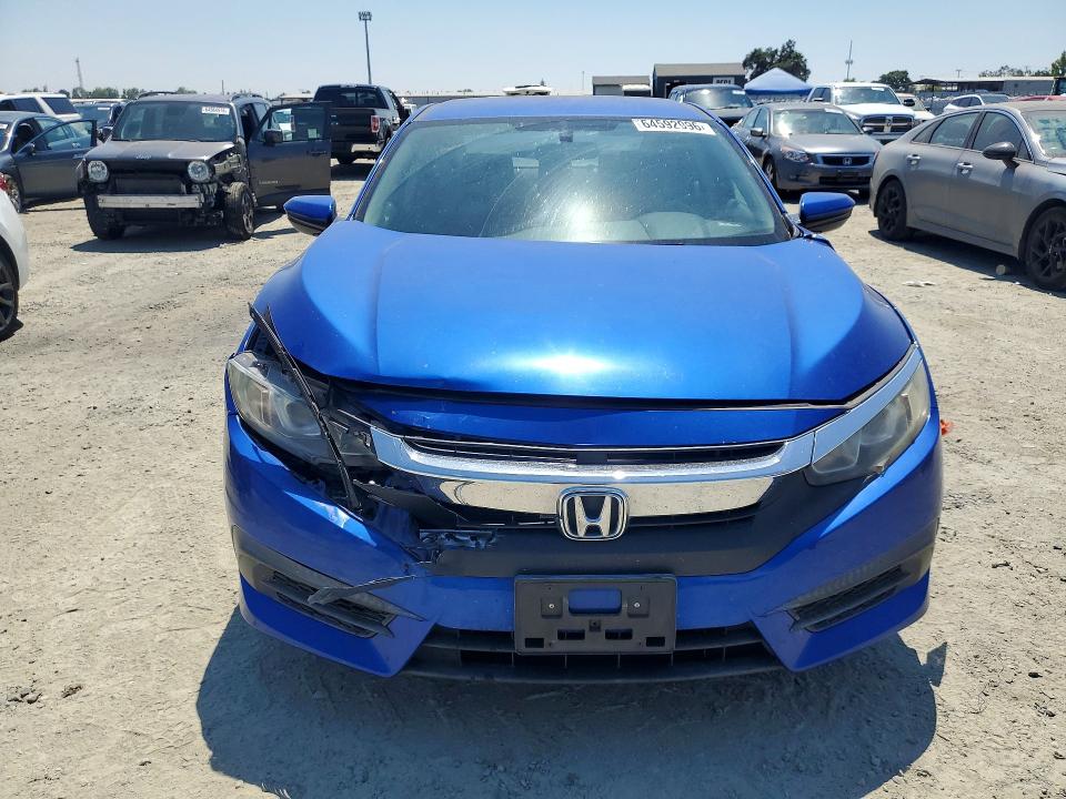 Foto 5 de la subasta – 2017 HONDA CIVIC con VIN 2HGFC2F59HH537104