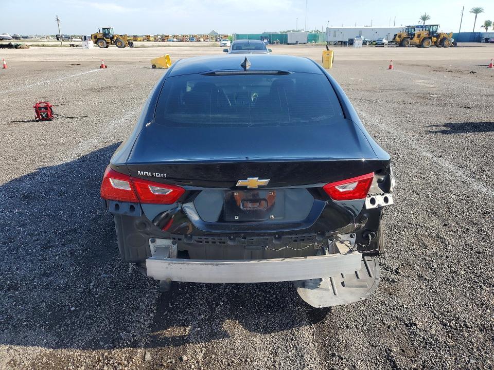 Photo 6 from auction – 2017 CHEVROLET MALIBU with VIN 1G1ZB5ST0HF135695