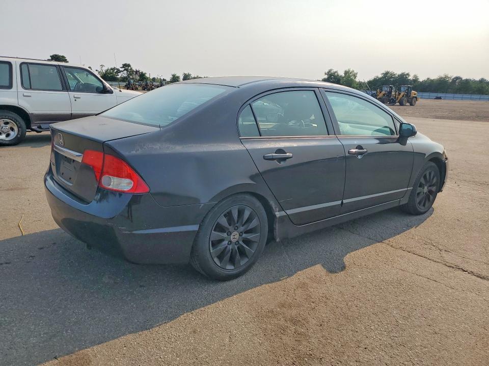 Photo 3 from auction – 2011 HONDA CIVIC with VIN 2HGFA1F86BH527356
