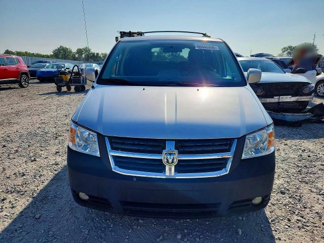 Photo 5 from auction – 2010 DODGE GRAND CARAVAN with VIN 2D4RN5D12AR215740