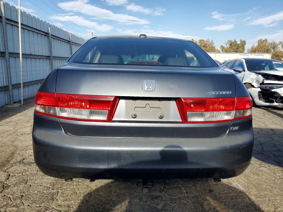 Photo 6 from auction – 2004 HONDA ACCORD with VIN 1HGCM66514A096021