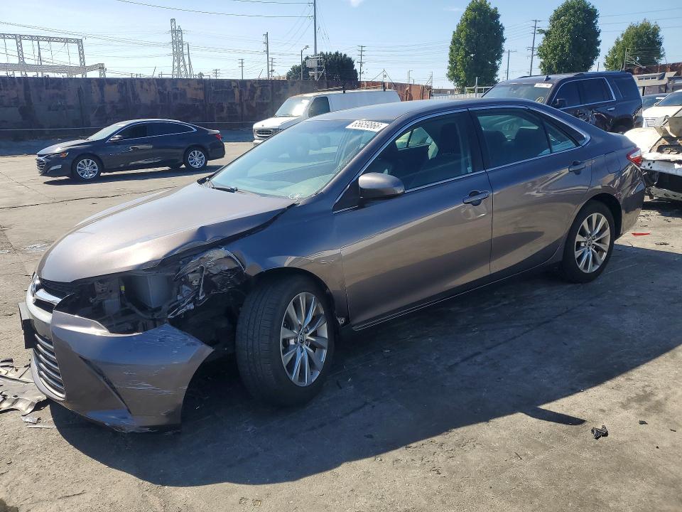 TOYOTA CAMRY 2015 with VIN 4T4BF1FK0FR495504 - Photo from auction