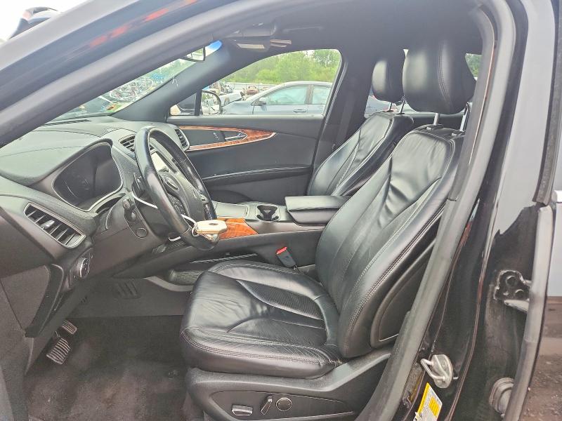 Photo 7 from auction – 2016 LINCOLN MKX with VIN 2LMTJ8KR0GBL77408