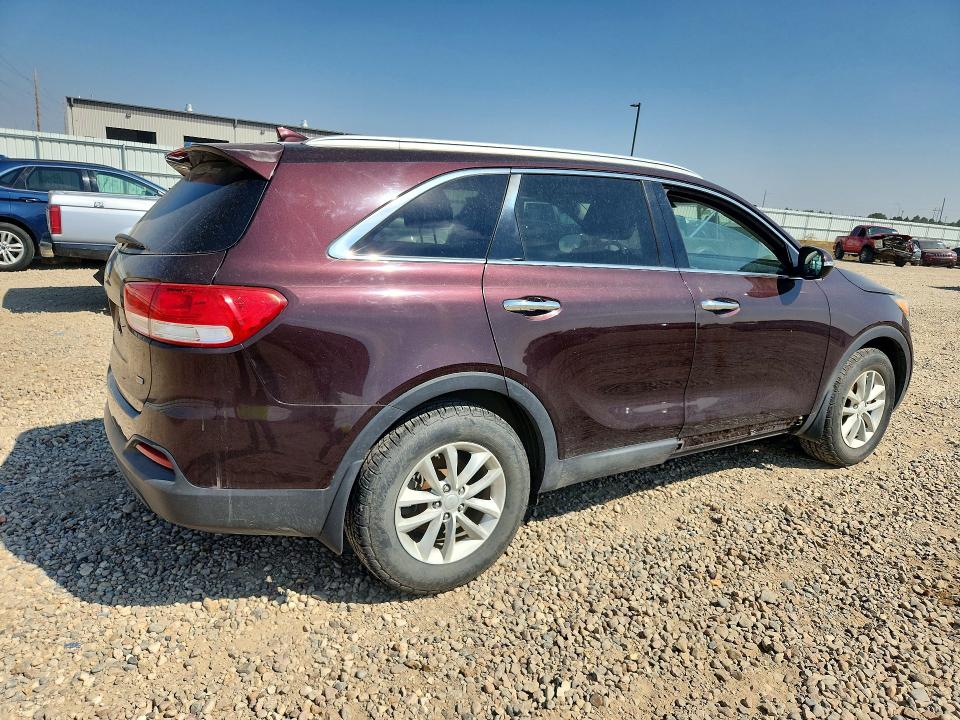 Photo 3 from auction – 2016 KIA SORENTO with VIN 5XYPG4A37GG045628