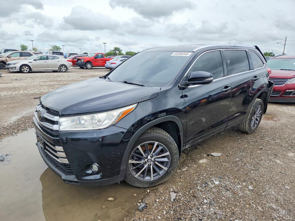 TOYOTA HIGHLANDER 2017 z numerem VIN 5TDJZRFH9HS449570 - Zdjęcie z aukcji