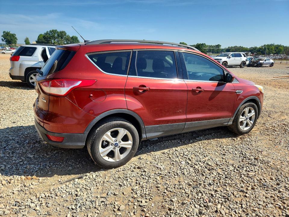 Photo 3 from auction – 2016 FORD ESCAPE with VIN 1FMCU0G97GUC05948