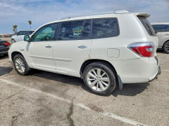 Photo 2 from auction – 2009 TOYOTA HIGHLANDER with VIN JTEEW44A292028409