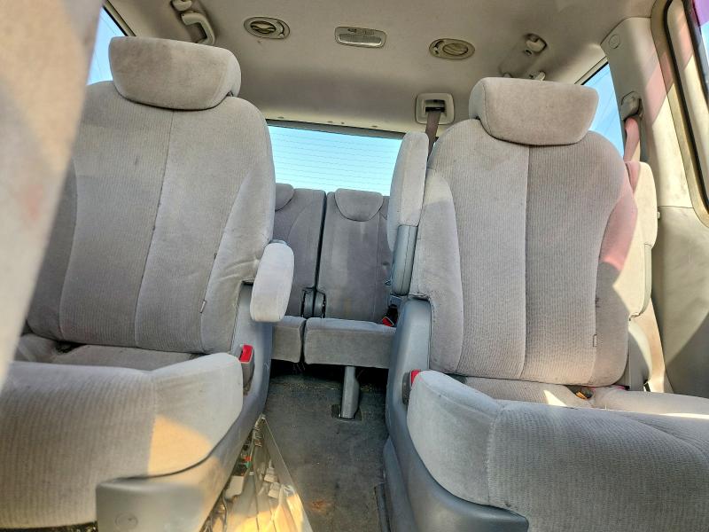 Photo 10 from auction – 2007 KIA SEDONA with VIN KNDMB233076172954