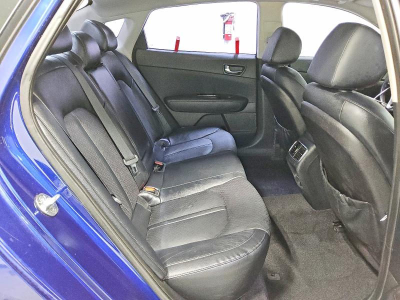 Photo 10 from auction – 2016 KIA OPTIMA with VIN 5XXGU4L31GG010352