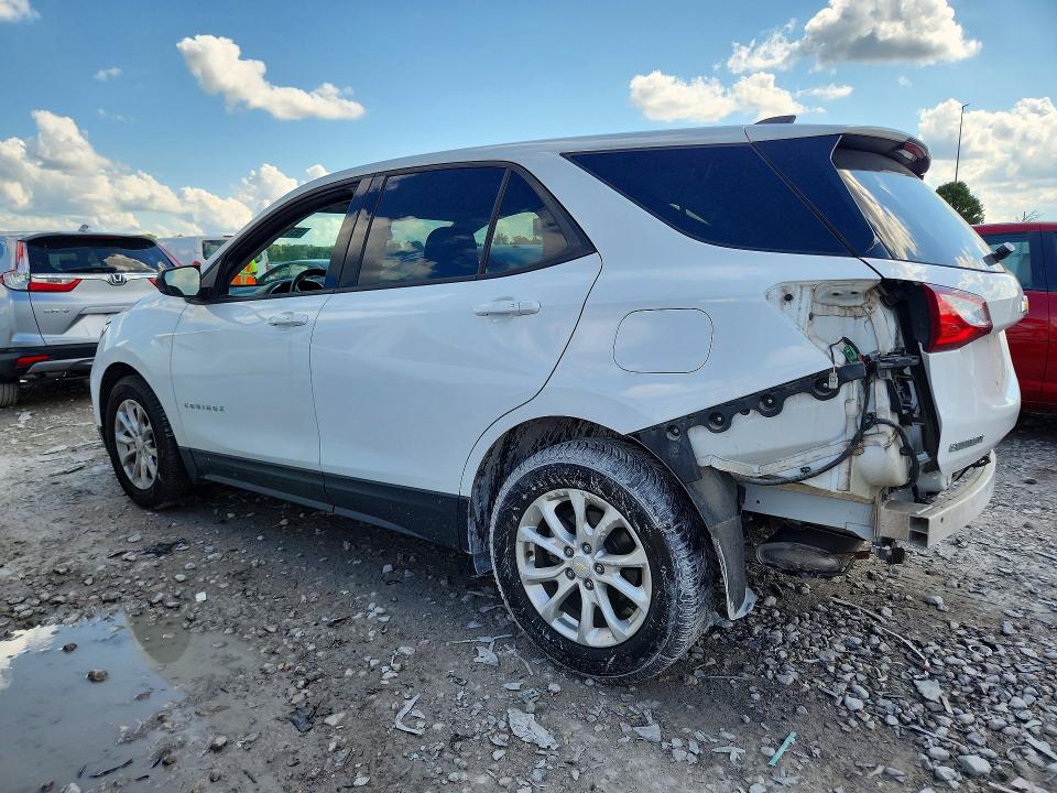 Photo 2 from auction – 2019 CHEVROLET EQUINOX with VIN 2GNAXHEV1K6200468