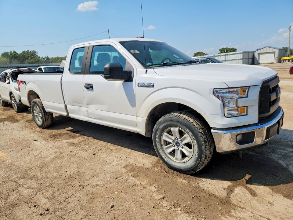Photo 4 from auction – 2017 FORD F150 with VIN 1FTEX1EF8HKC69223