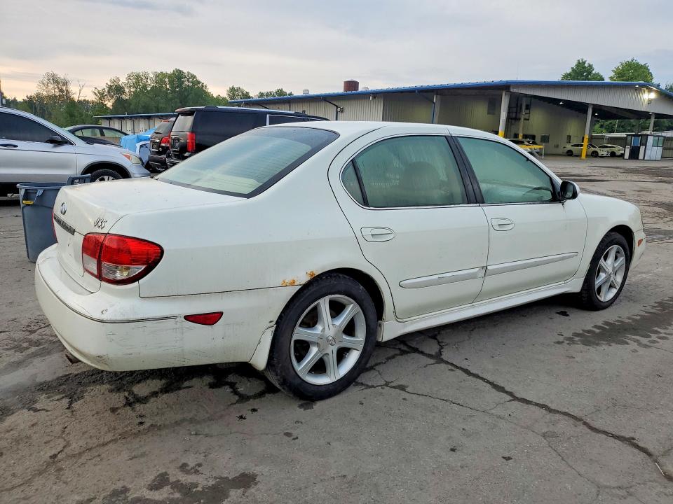 Photo 3 from auction – 2004 INFINITI I35 with VIN JNKDA31A14T201853