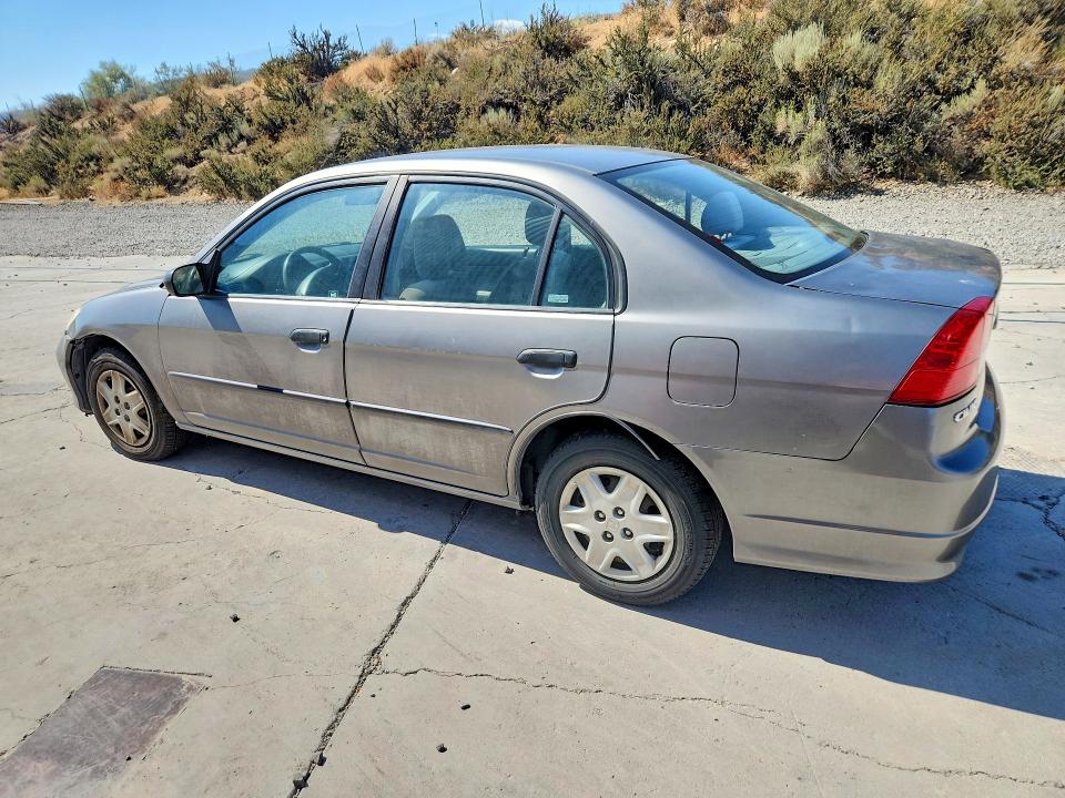 Photo 2 from auction – 2005 HONDA CIVIC with VIN 2HGES16455H557006