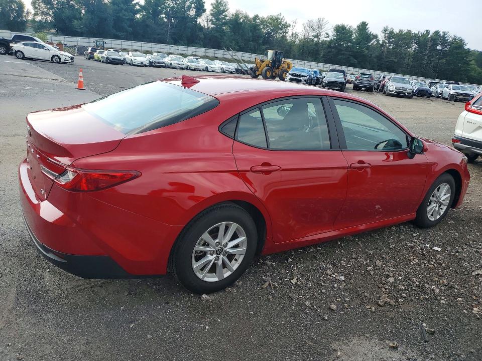 Photo 3 from auction – 2025 TOYOTA CAMRY with VIN 4T1DAACK8SU045776