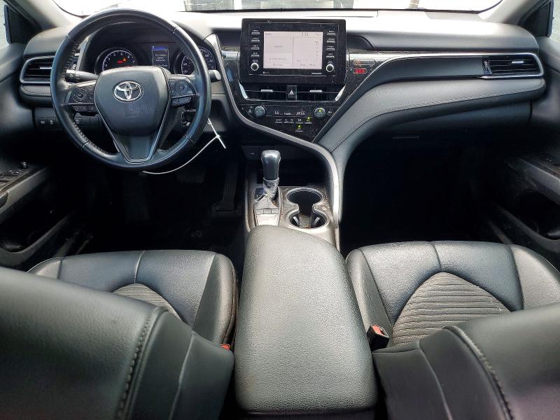Снимка 8 от търг – 2022 TOYOTA CAMRY с VIN 4T1G11AK1NU003017