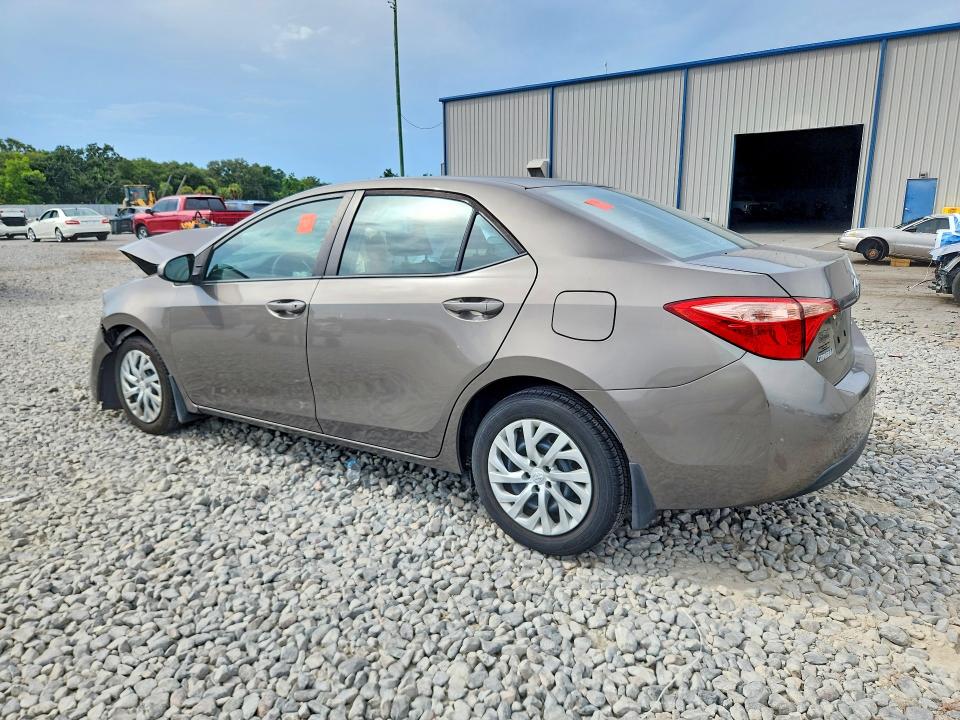 Photo 2 from auction – 2019 TOYOTA COROLLA with VIN 5YFBURHE9KP929243