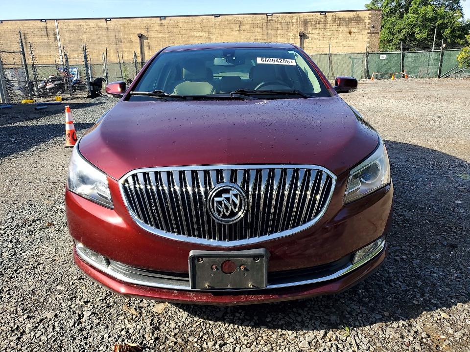 Photo 5 from auction – 2015 BUICK LACROSSE with VIN 1G4GD5G36FF149448