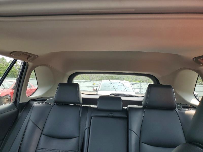 Photo 10 from auction – 2022 TOYOTA RAV4 with VIN 2T3A1RFV7NW288871