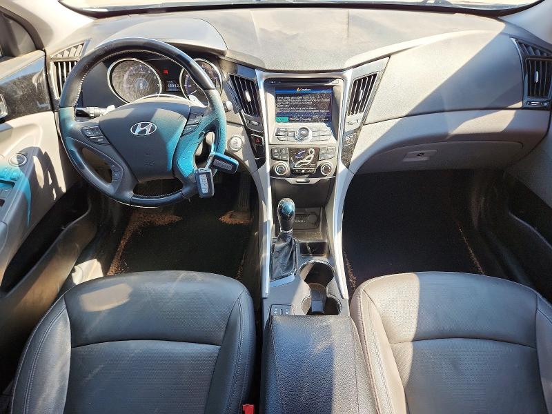 Photo 8 from auction – 2012 HYUNDAI SONATA with VIN 5NPEC4AB3CH412005
