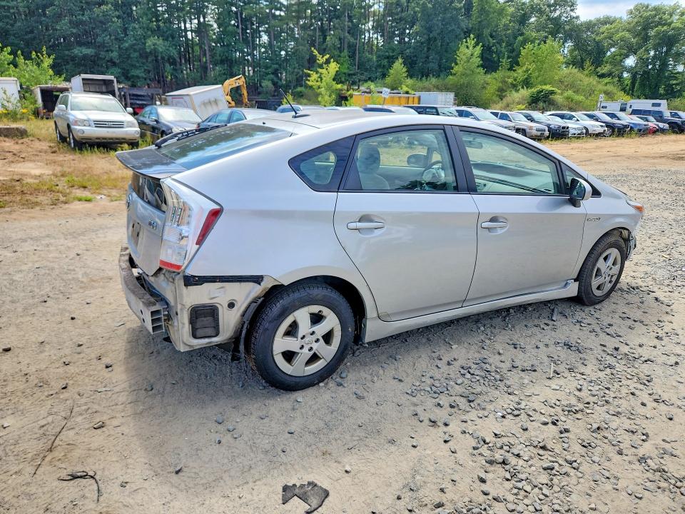 Zdjęcie 3 z aukcji – 2010 TOYOTA PRIUS z VIN JTDKN3DUXA0211409