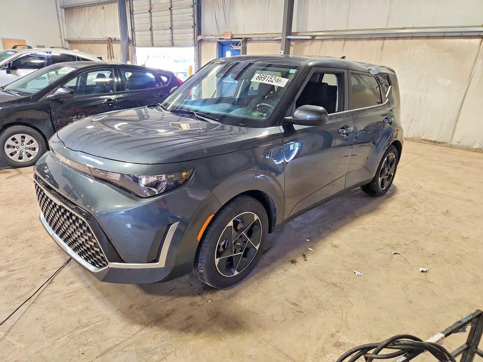 KIA SOUL 2025 with VIN KNDJ33AU2S7273787 - Photo from auction