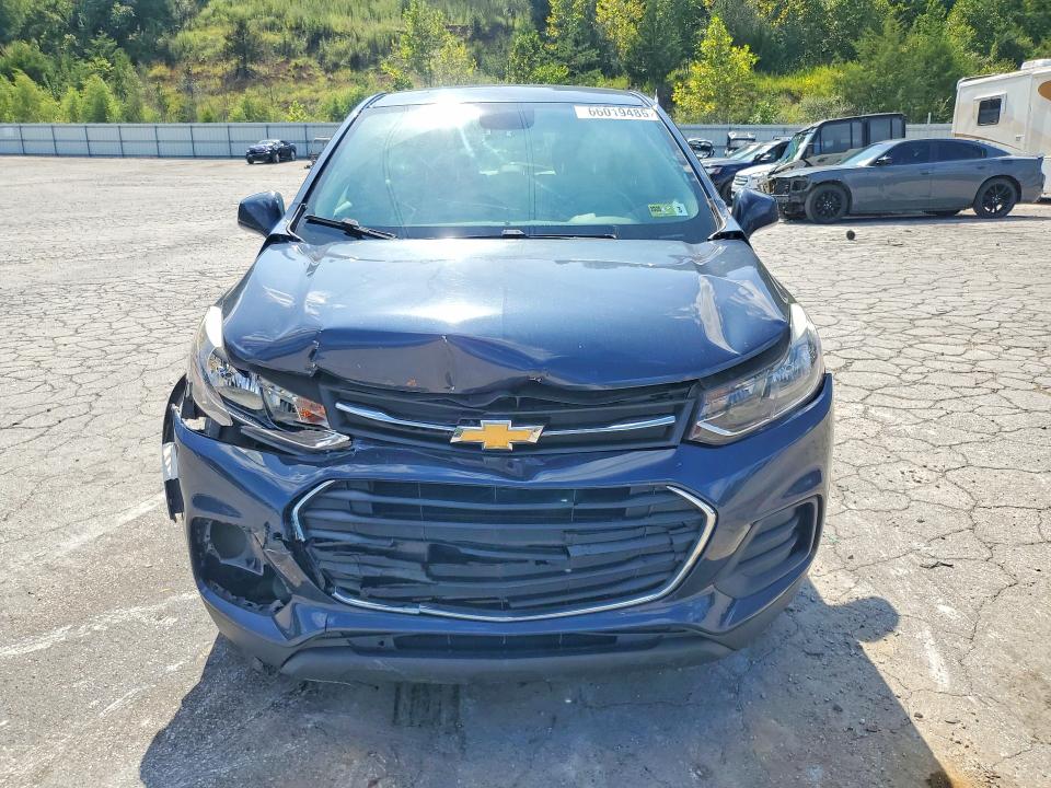 Photo 5 from auction – 2018 CHEVROLET TRAX with VIN 3GNCJKSB9JL178411