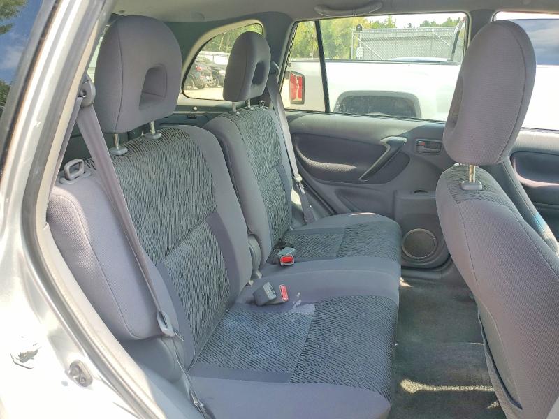 Photo 11 from auction – 2002 TOYOTA RAV4 with VIN JTEHH20V420177703