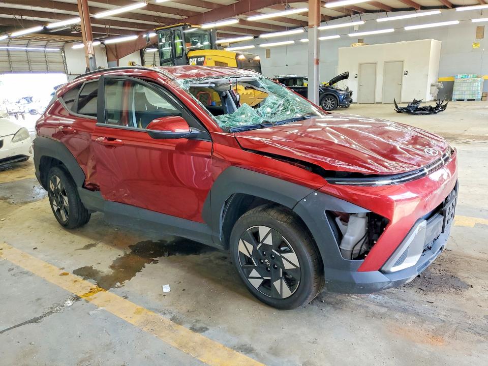 Снимка 4 от търг – 2025 HYUNDAI KONA с VIN KM8HBCAB9SU234000