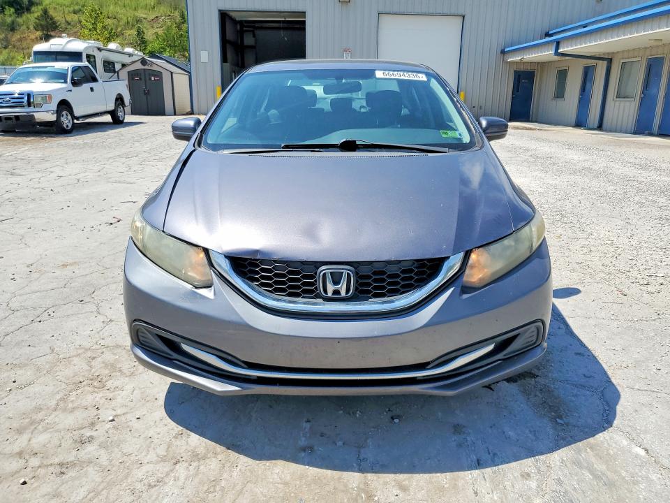 Снимка 5 от търг – 2014 HONDA CIVIC с VIN 19XFB2F56EE242230