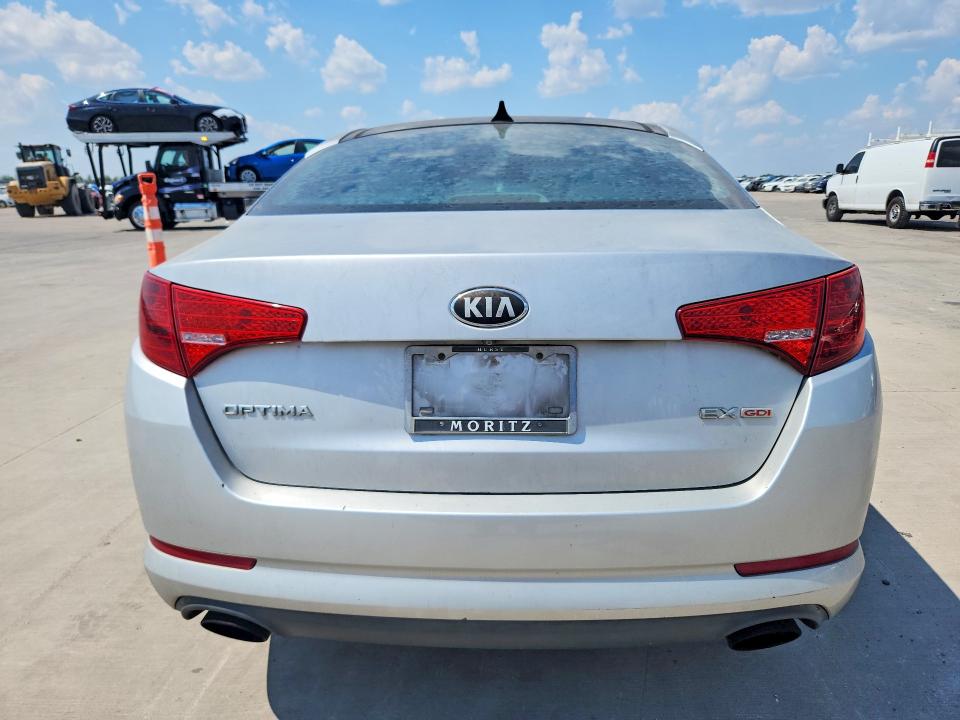 Photo 6 from auction – 2013 KIA OPTIMA with VIN 5XXGN4A71DG165739