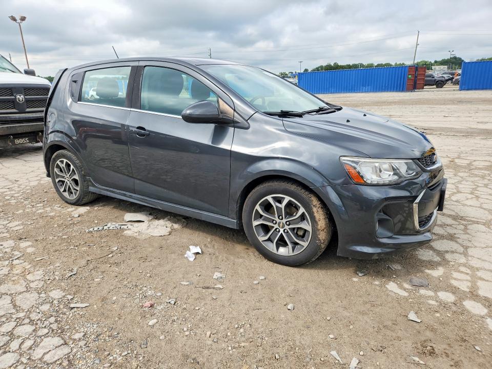 Снимка 4 от търг – 2017 CHEVROLET SONIC с VIN 1G1JD6SG4H4154567