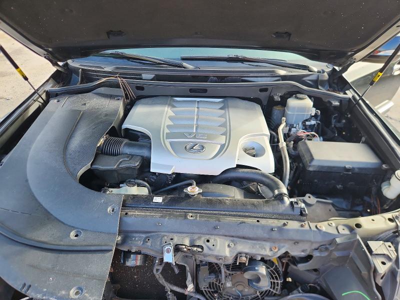 Photo 11 from auction – 2013 LEXUS LX with VIN JTJHY7AX6D4131168