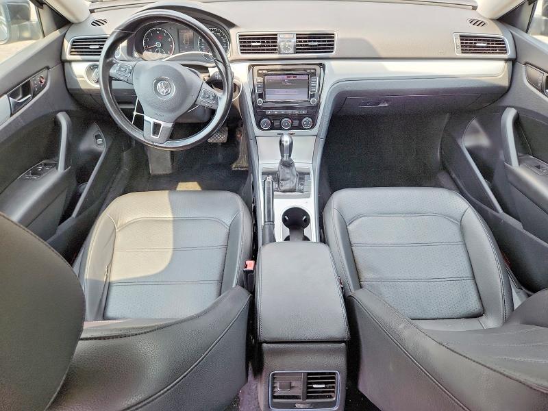 Photo 8 from auction – 2013 VOLKSWAGEN PASSAT with VIN 1VWBP7A31DC080464