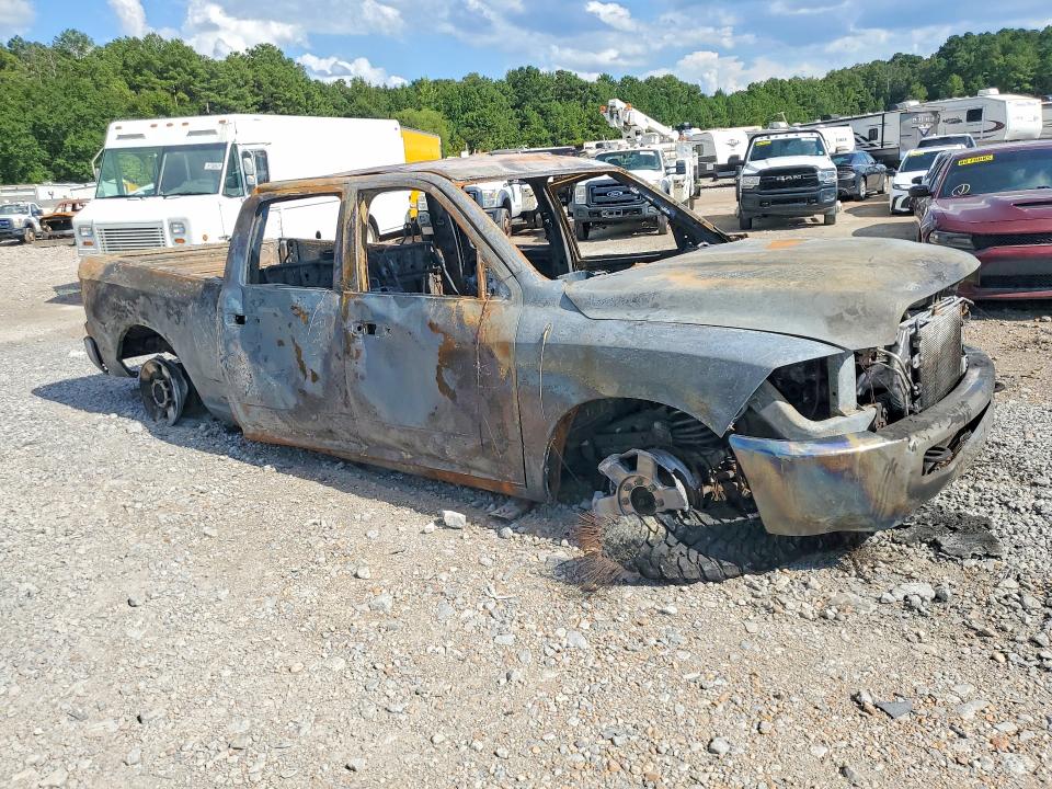 Фото 4 с аукциона – 2012 DODGE RAM 2500 с VIN 3C6UD5DL5CG331056