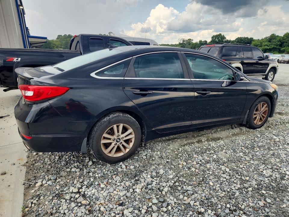 Photo 3 from auction – 2015 HYUNDAI SONATA with VIN 5NPE24AA7FH223940