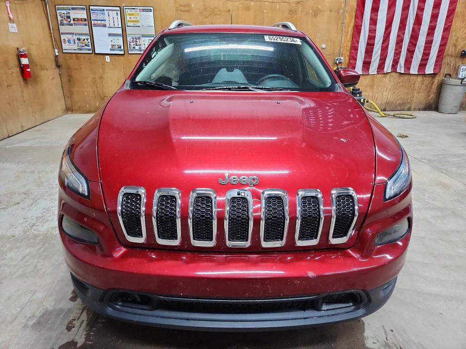 Photo 5 from auction – 2017 JEEP CHEROKEE with VIN 1C4PJMCS5HD223638