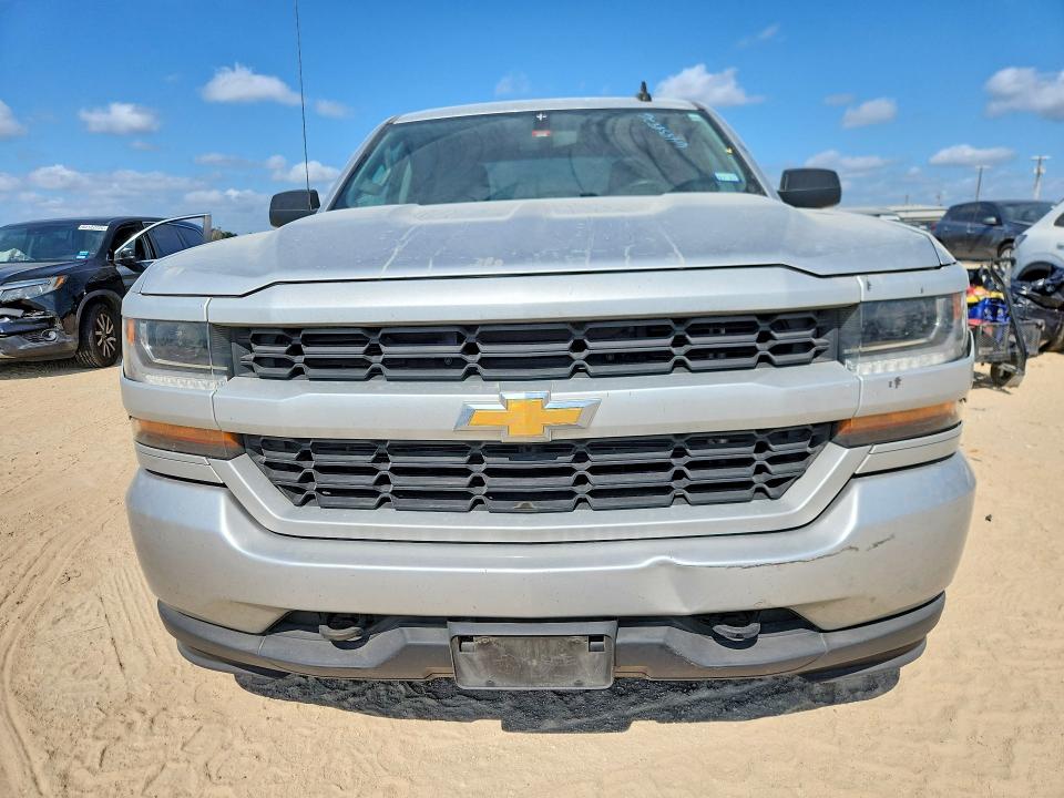 Photo 5 from auction – 2018 CHEVROLET SILVERADO with VIN 3GCPCPEC8JG279633