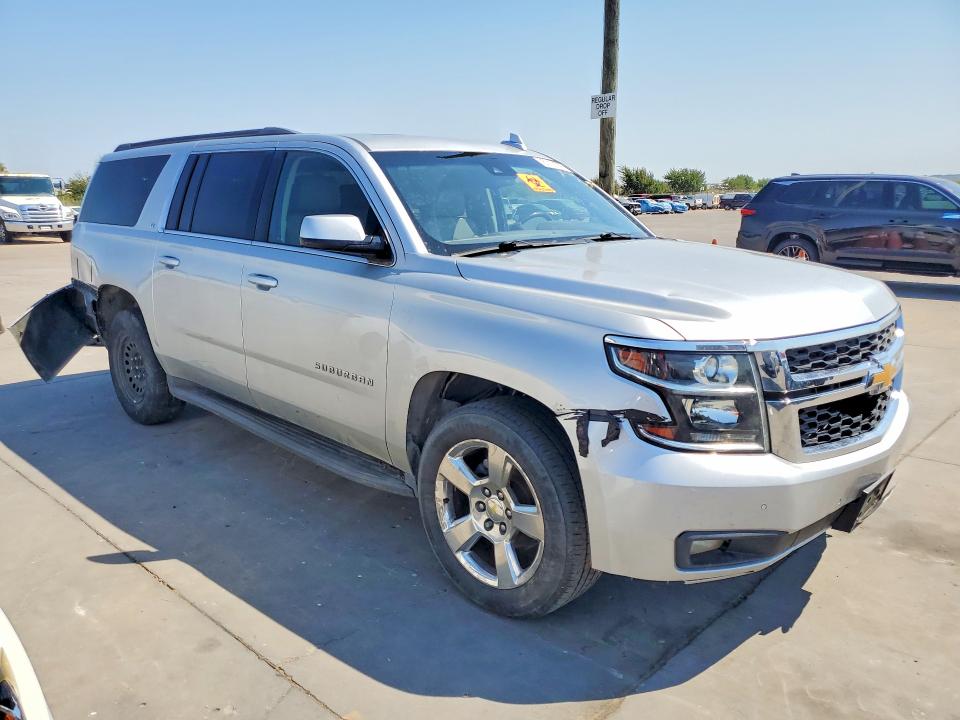 Photo 4 from auction – 2016 CHEVROLET SUBURBAN with VIN 1GNSKHKC6GR185578
