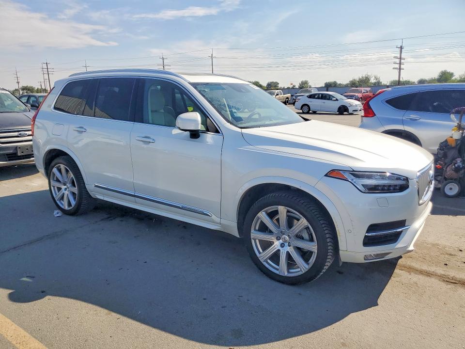 Photo 4 from auction – 2016 VOLVO XC90 with VIN YV4A22PL0G1048237