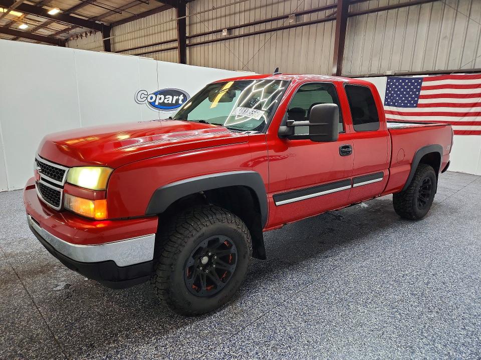 2006 CHEVROLET SILVERADO - Търг №64813556