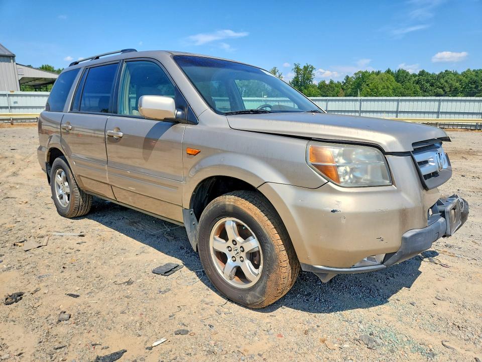 Photo 4 from auction – 2006 HONDA PILOT with VIN 2HKYF18426H564923