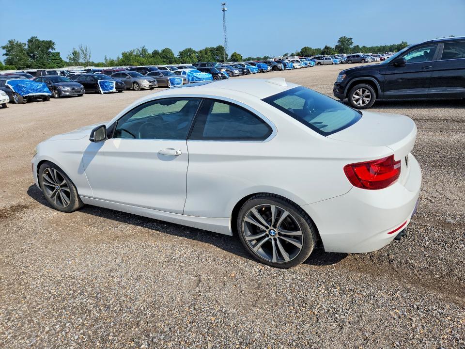 صورة رقم 2 من المزاد - 2014 BMW 228 مع VIN WBA1F5C59EV246060