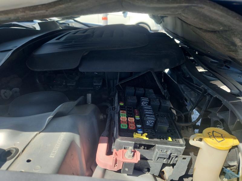 Photo 11 from auction – 2012 CHRYSLER 300 with VIN 2C3CCACG5CH266041
