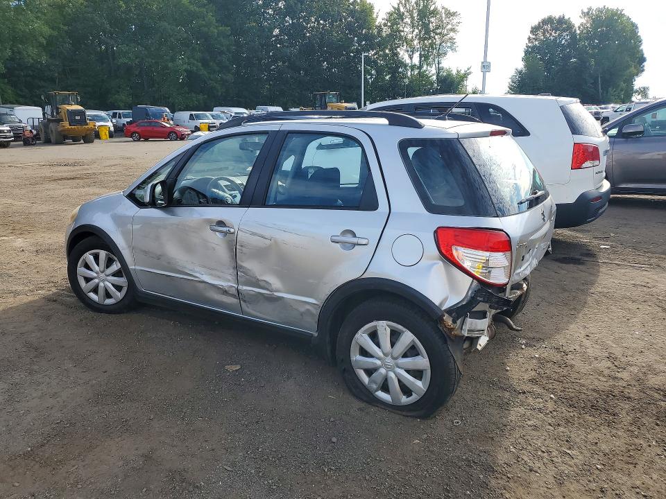 Photo 2 from auction – 2011 SUZUKI SX4 with VIN JS2YB5A30B6305281