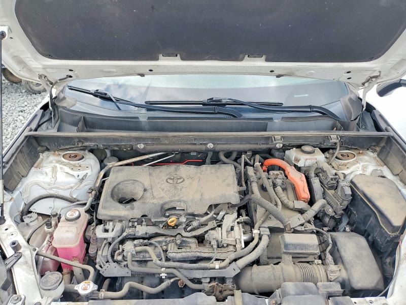 Photo 12 from auction – 2021 TOYOTA RAV4 with VIN 4T3MWRFV3MU038699